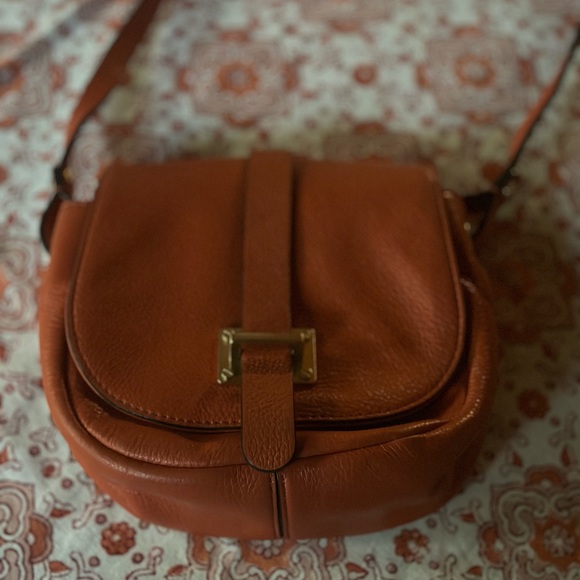 Henri Bendel New York Hermes Orange - Gently Worn $100 - Picture 4 of 5